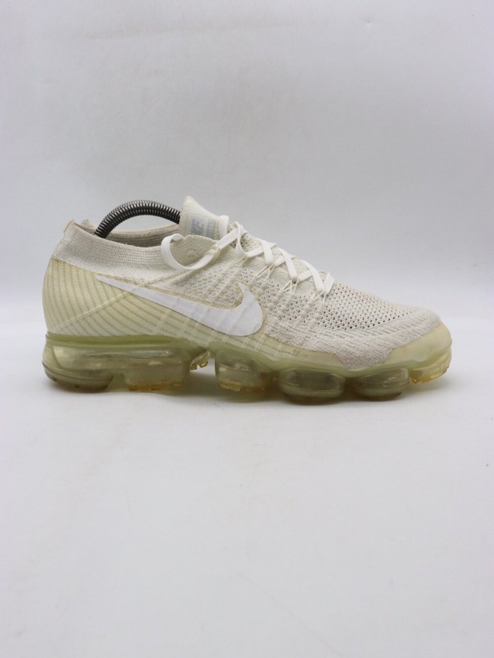 Nike Air Vapormax Flyknit Men's Size 10 Triple White Athletic Sneakers